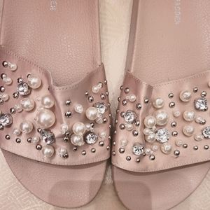 Steve Madden Pearly Slides